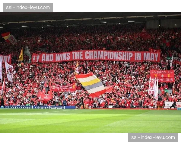 人物聚焦:水晶宫门将约翰斯通——以出色的出击范围成为球队“清道夫”防线关键一环 人物聚焦:水晶宫门将约翰斯通——以出色的出击范围成为球队“清道夫”防线关键一环