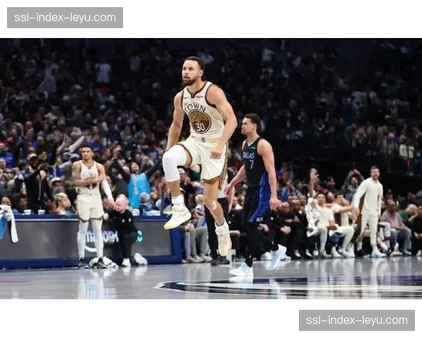 深度复盘：勇士G2胜独行侠，第四节“Box-and-One”战术成转折点